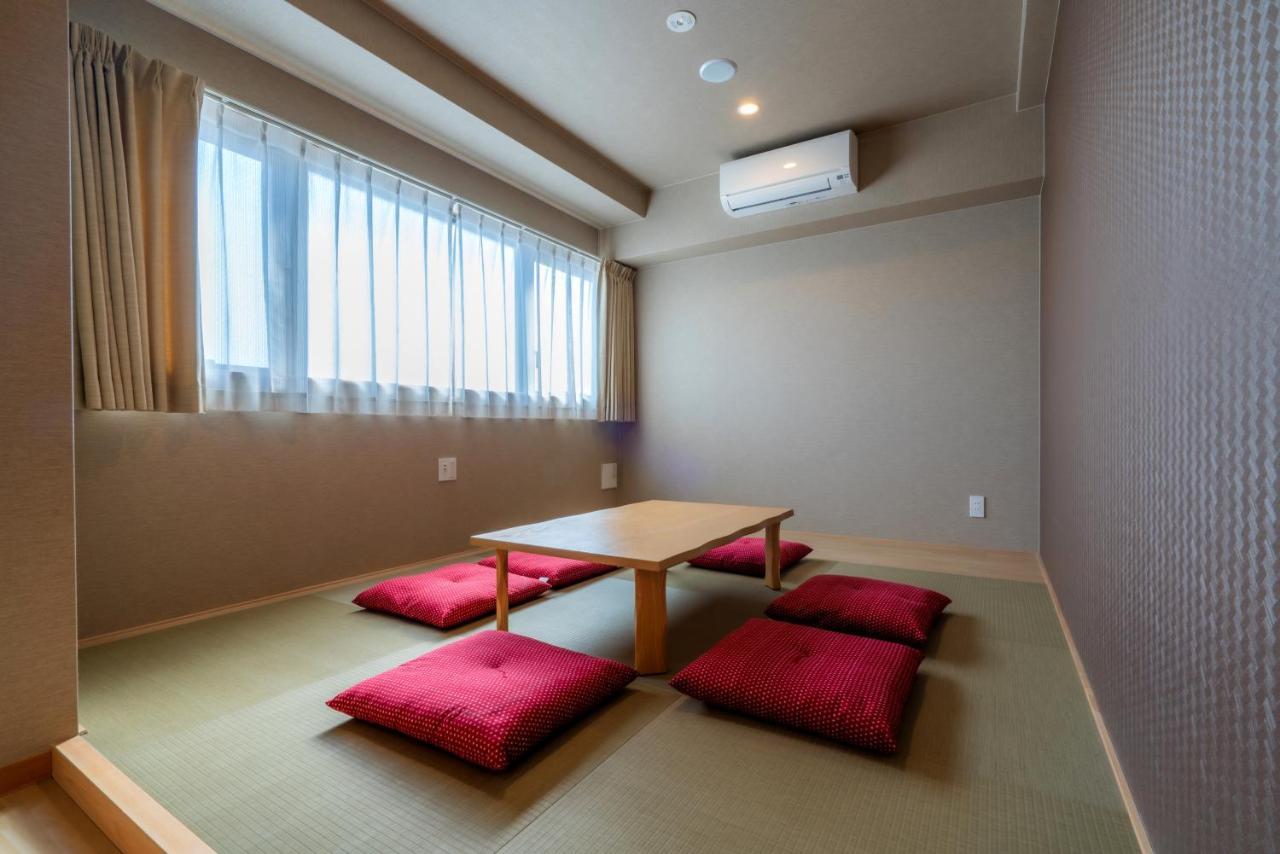 ランドーホテル京都スイーツ エクステリア 写真 A modern Japanese room