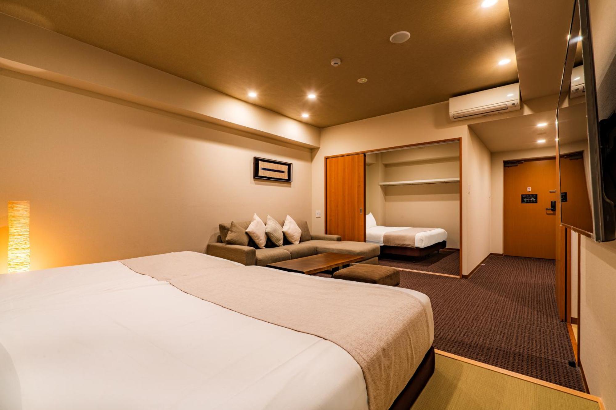 ランドーホテル京都スイーツ エクステリア 写真 A room at the hotel