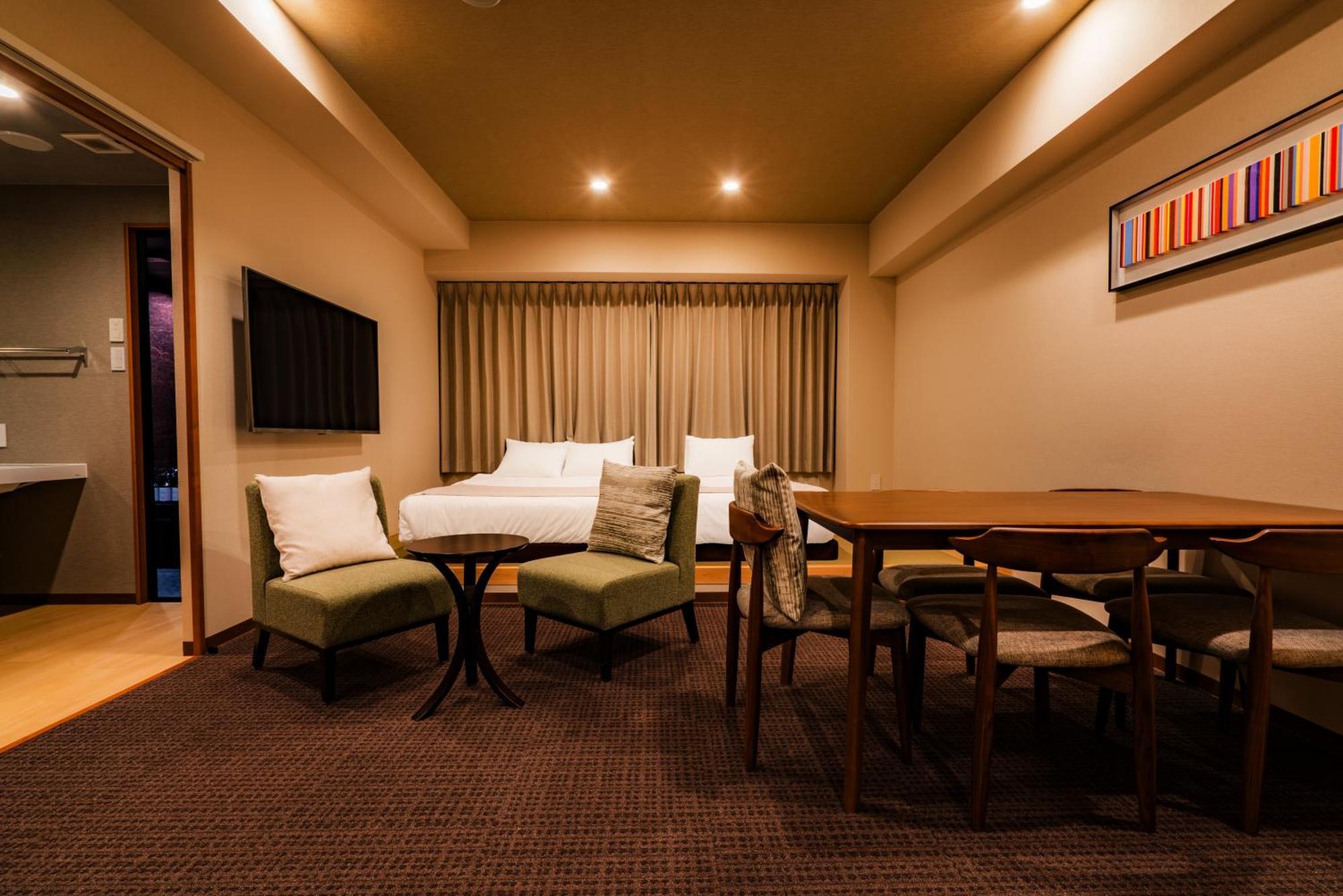 ランドーホテル京都スイーツ エクステリア 写真 A typical room at the hotel